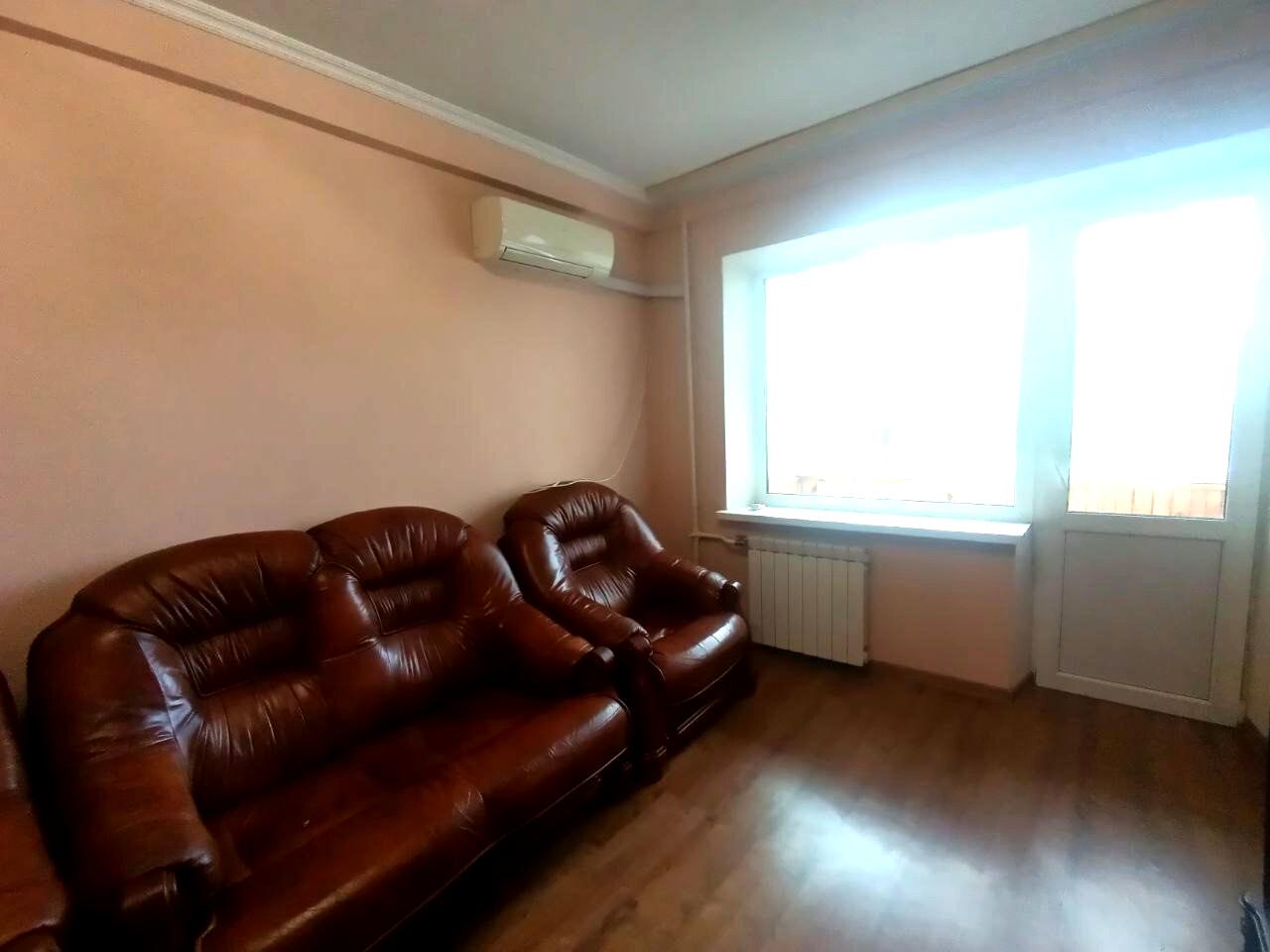 1864062308324623