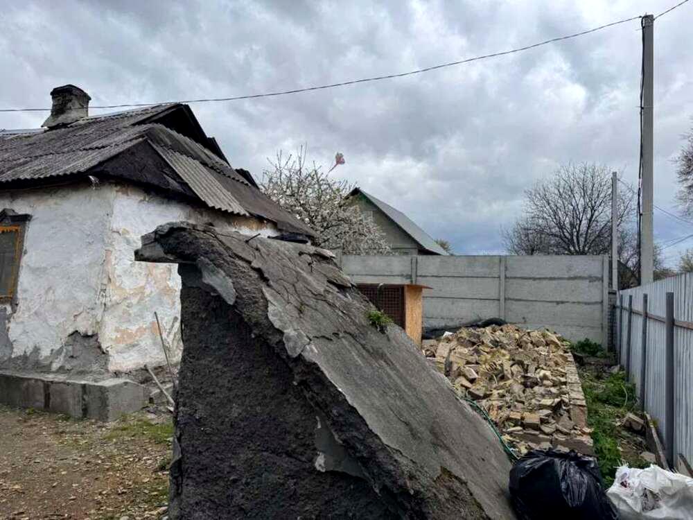 1864065963947670
