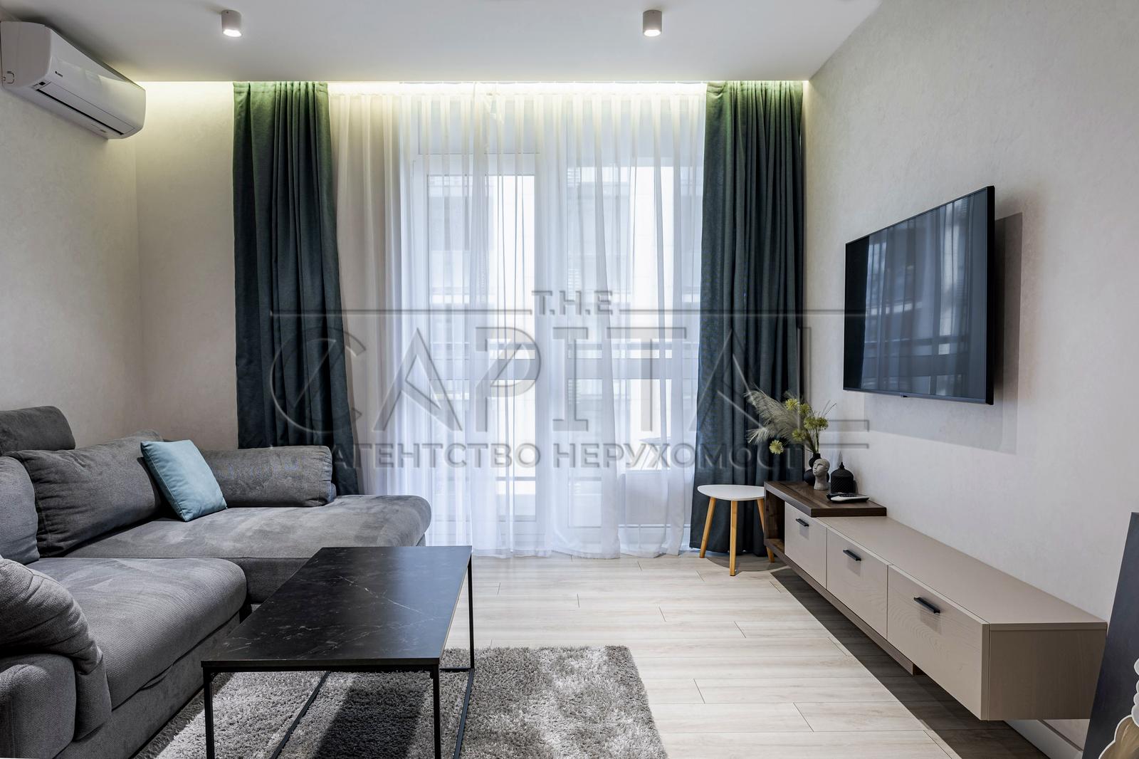 1864071363420029