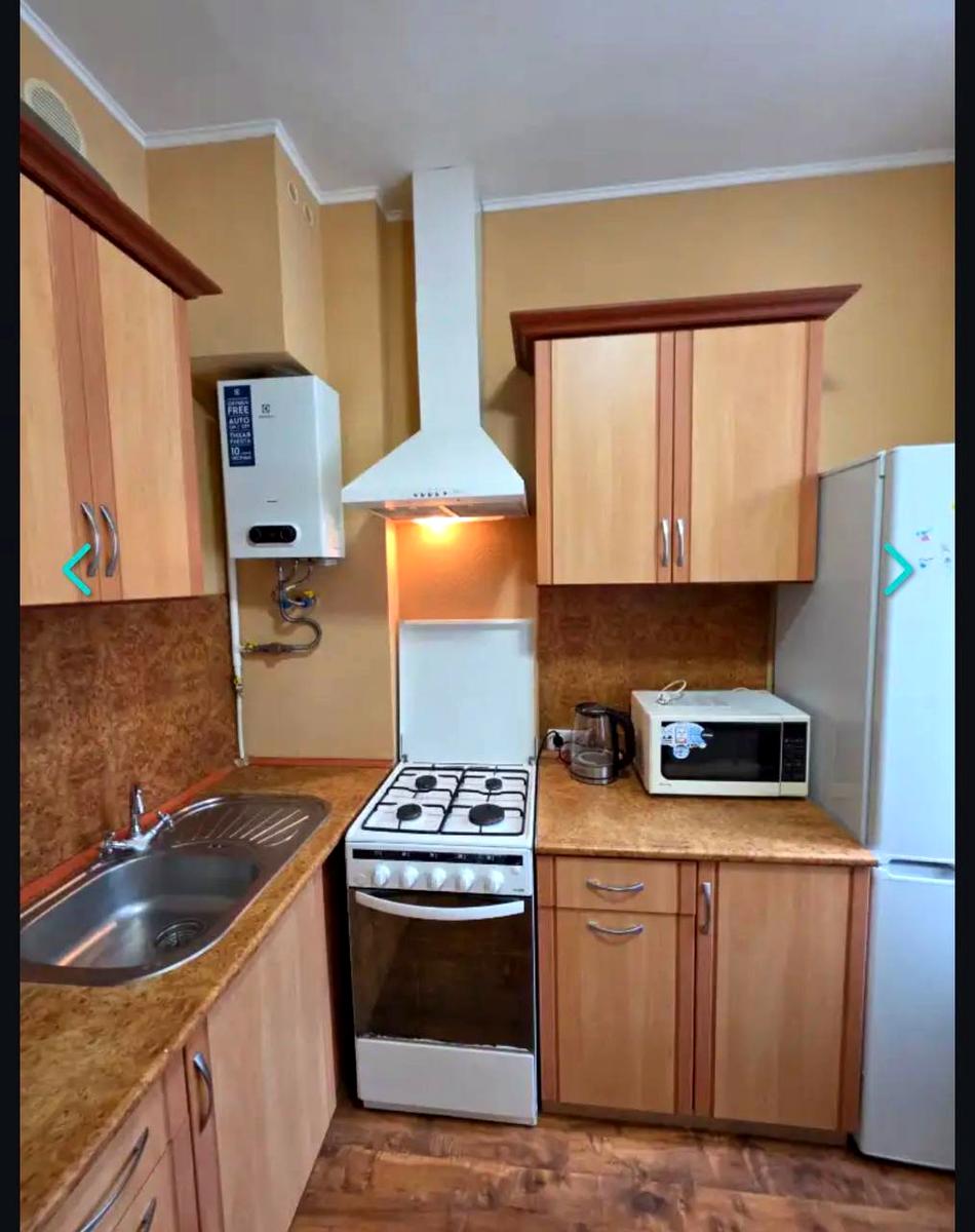 1864089894811323
