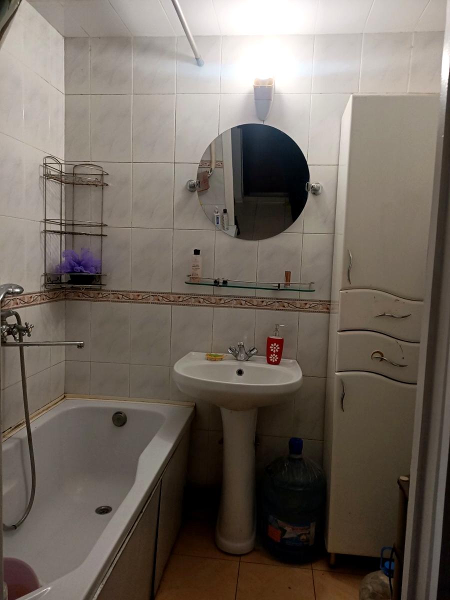 1864101570596591