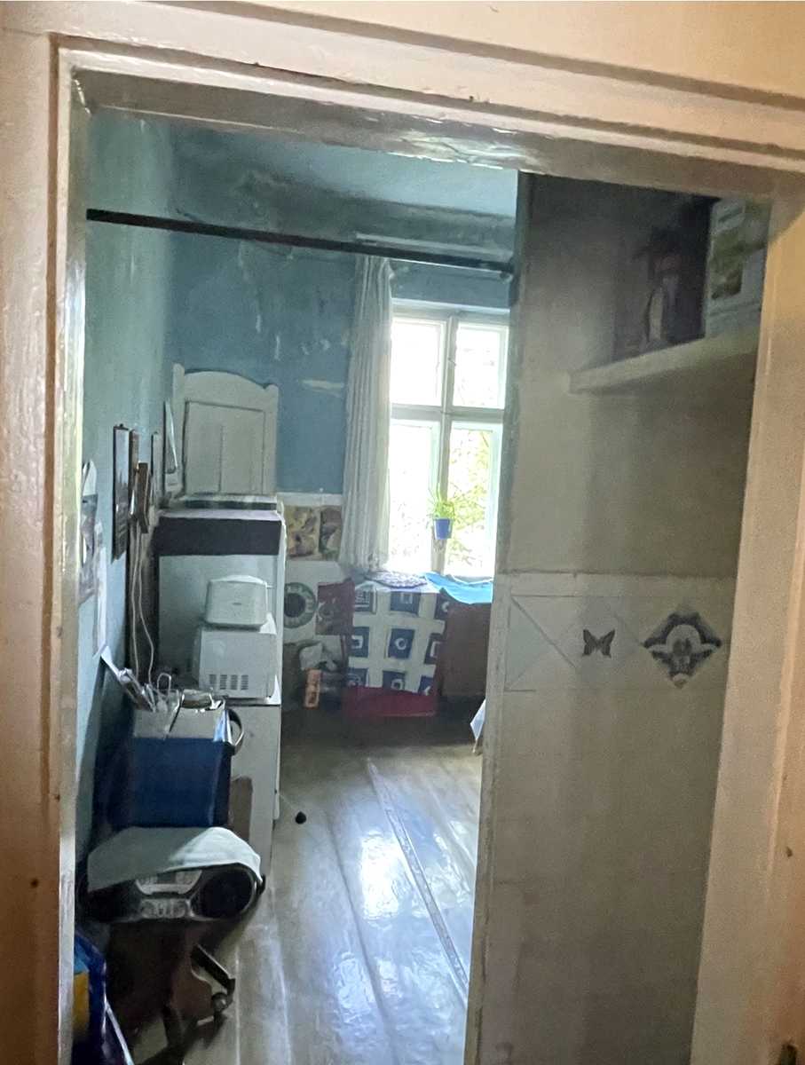 1864103839687433