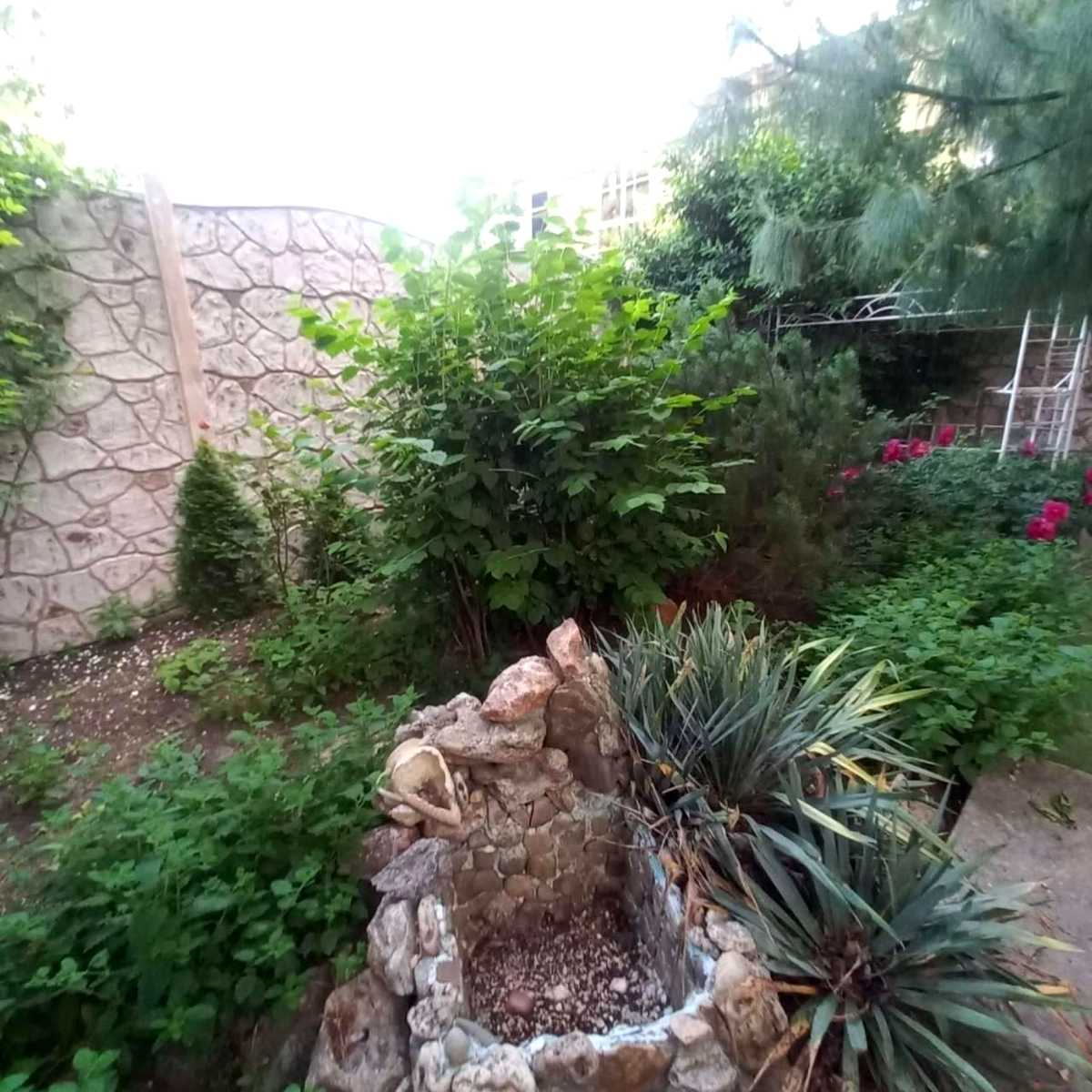 1864139928637316