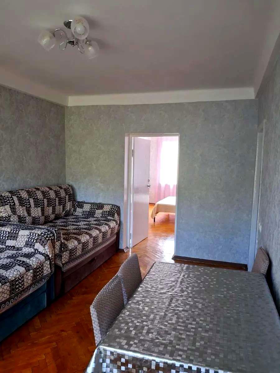 1864151747787784
