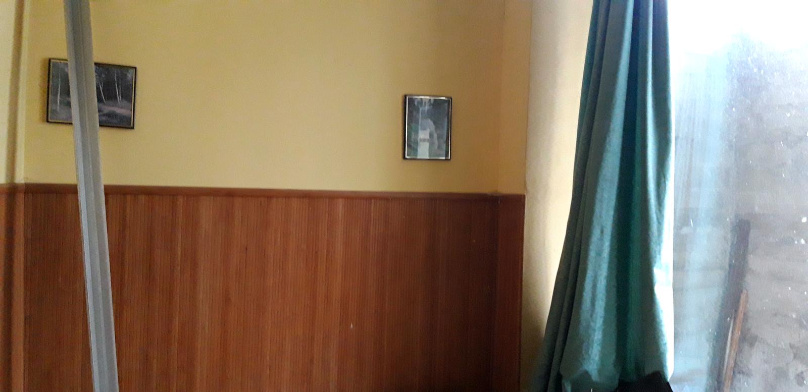 1864155658417649