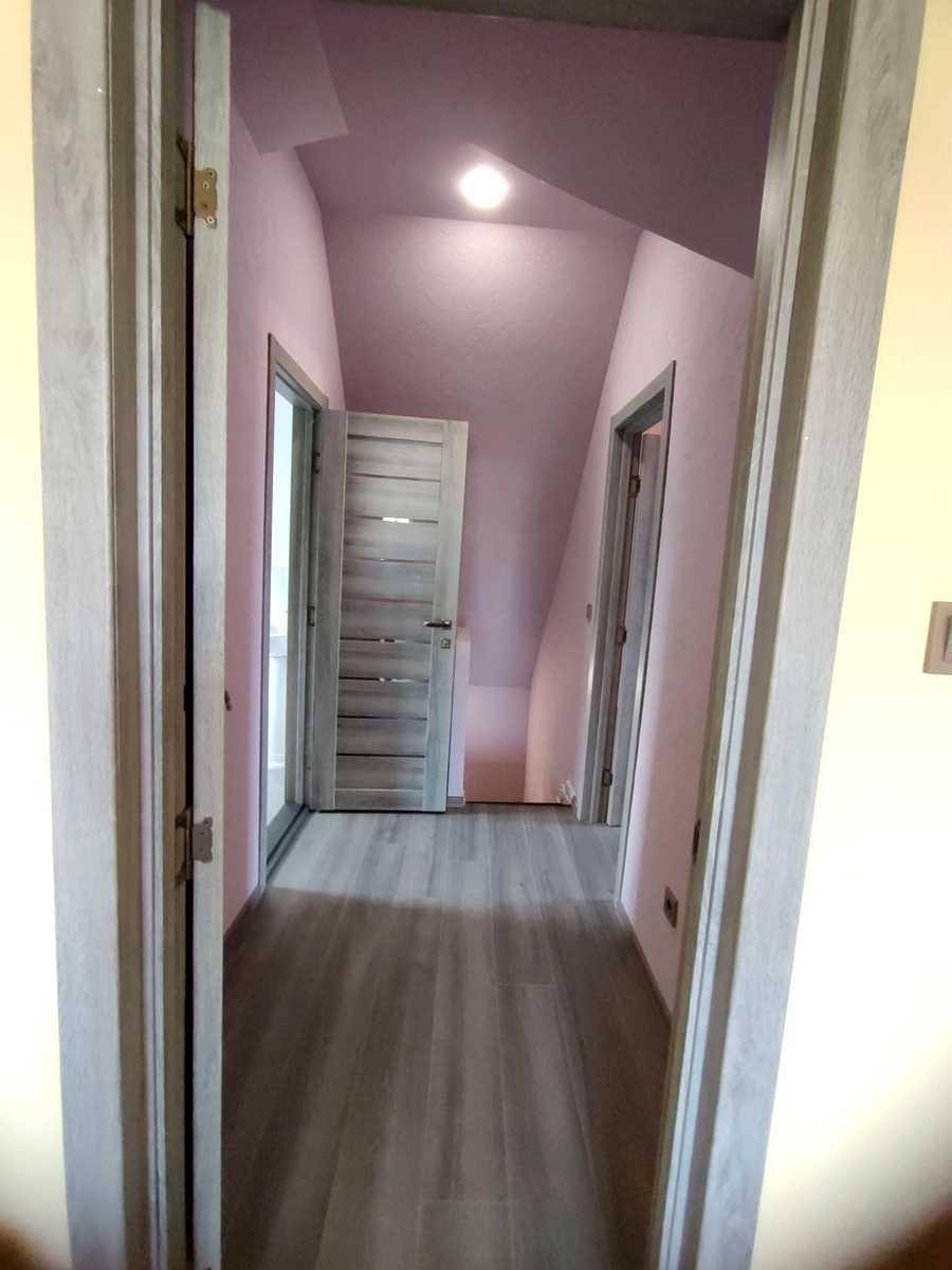 1864244106744248