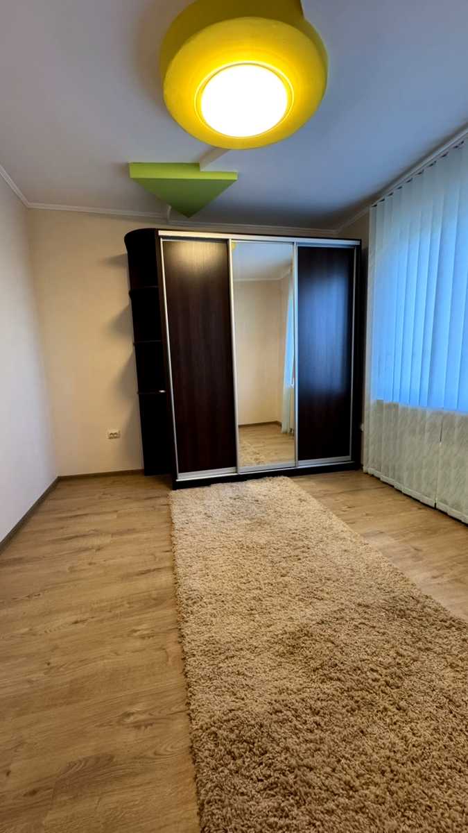 1864245748487855
