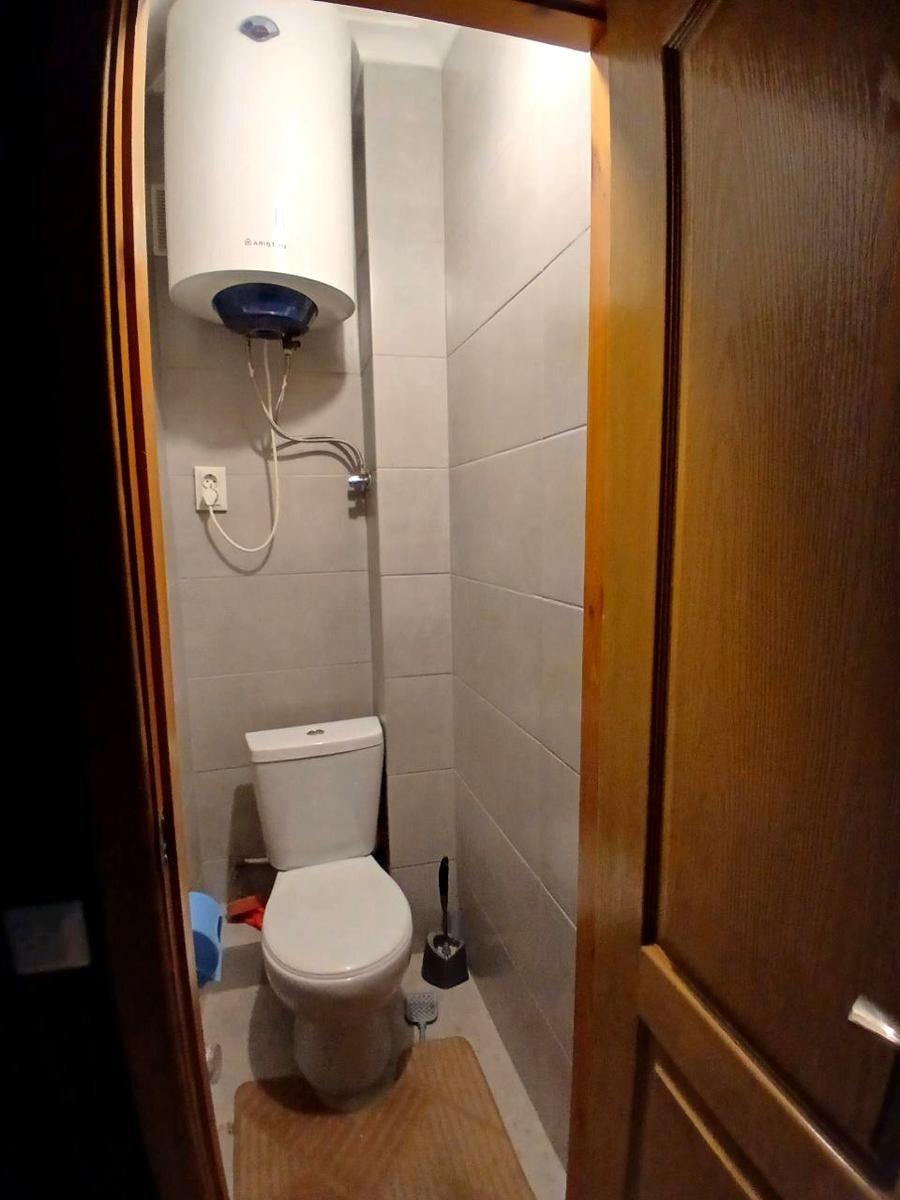 1864249549514160