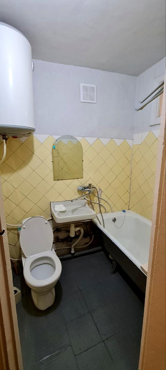 1864252569396230