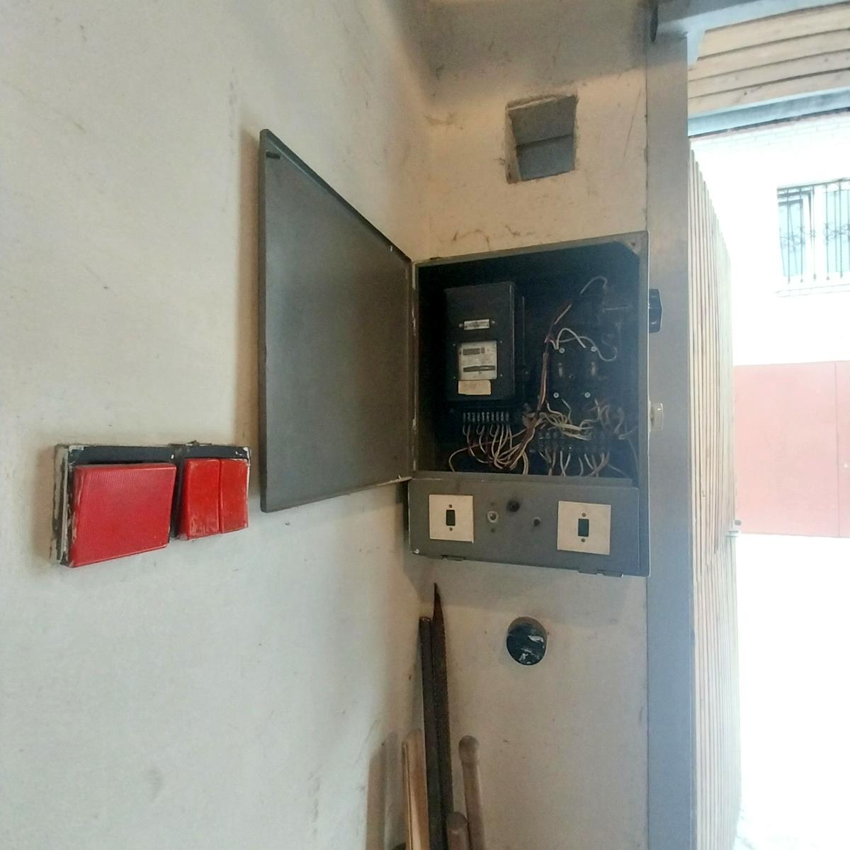 1864256154415189