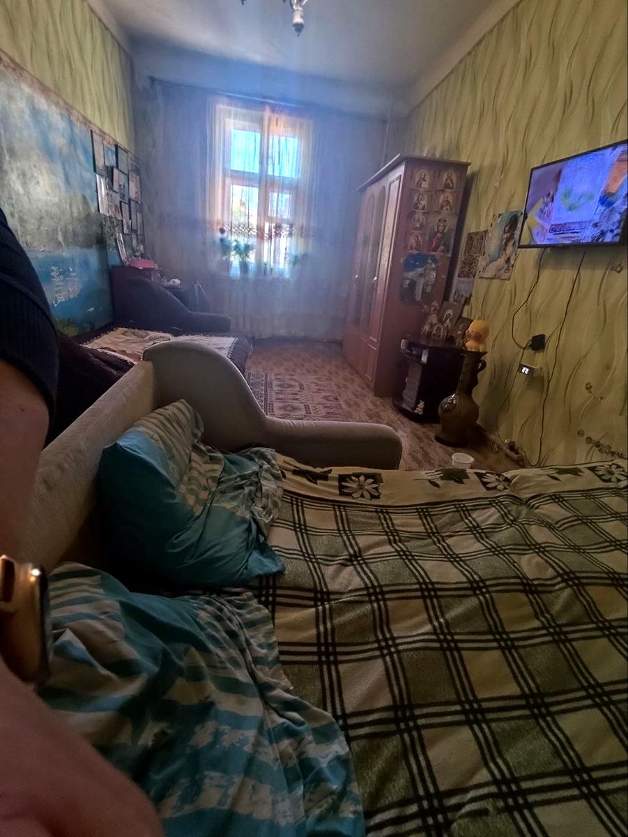 1864256501914844