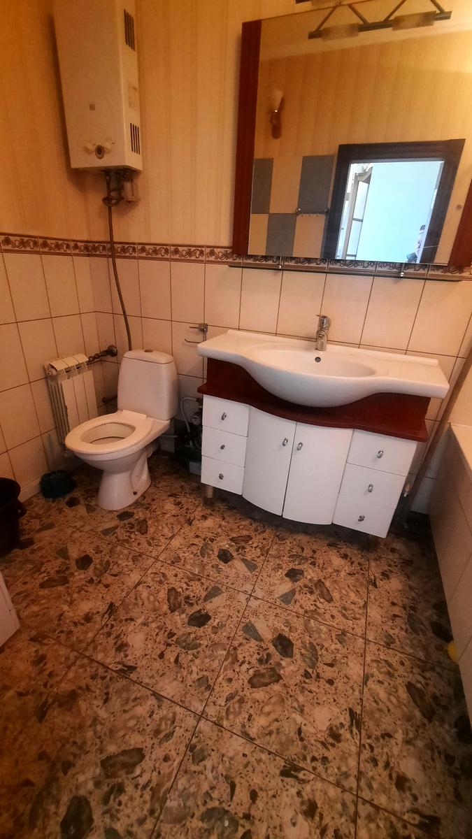 1864257185572361