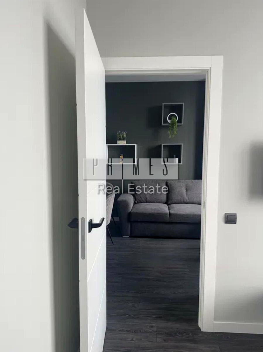 1864261150442178