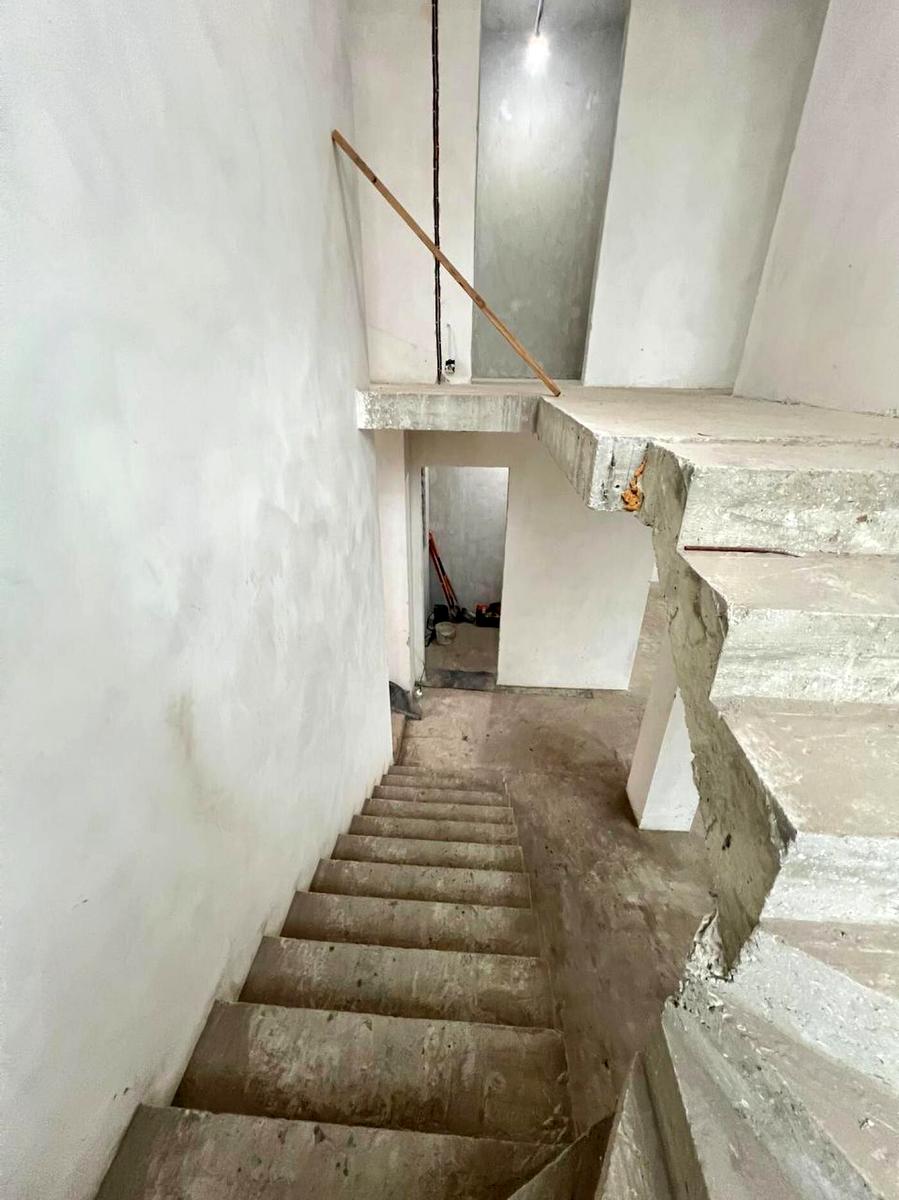 1864274676886856.jpg