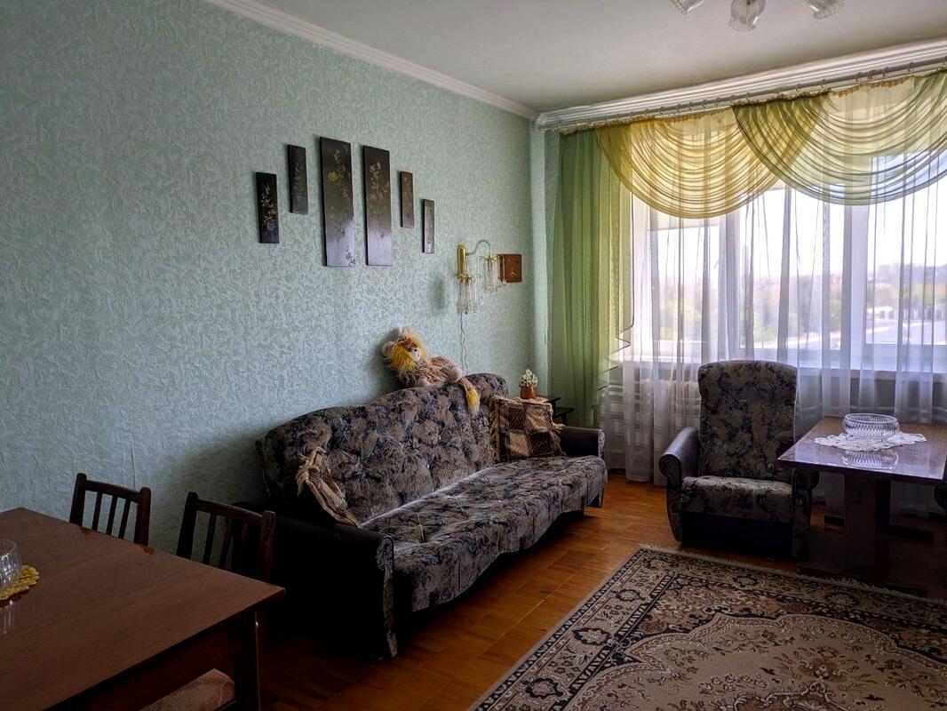 1864277675260057