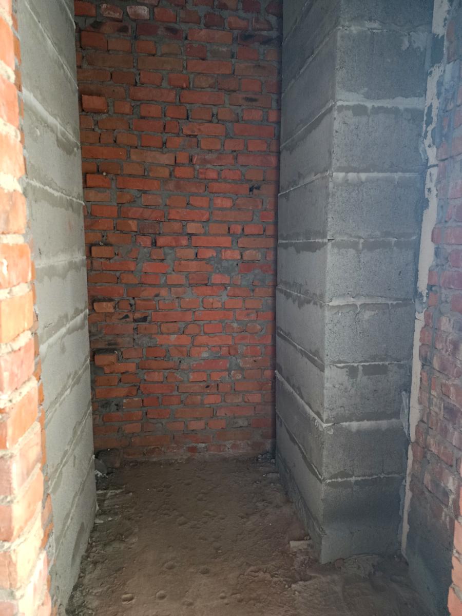 1864287728223770