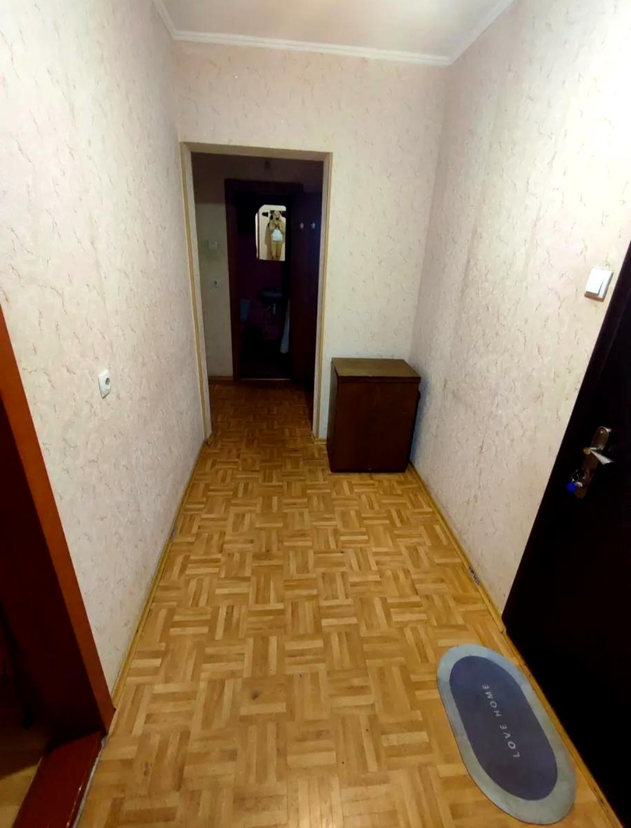 1864330310077931