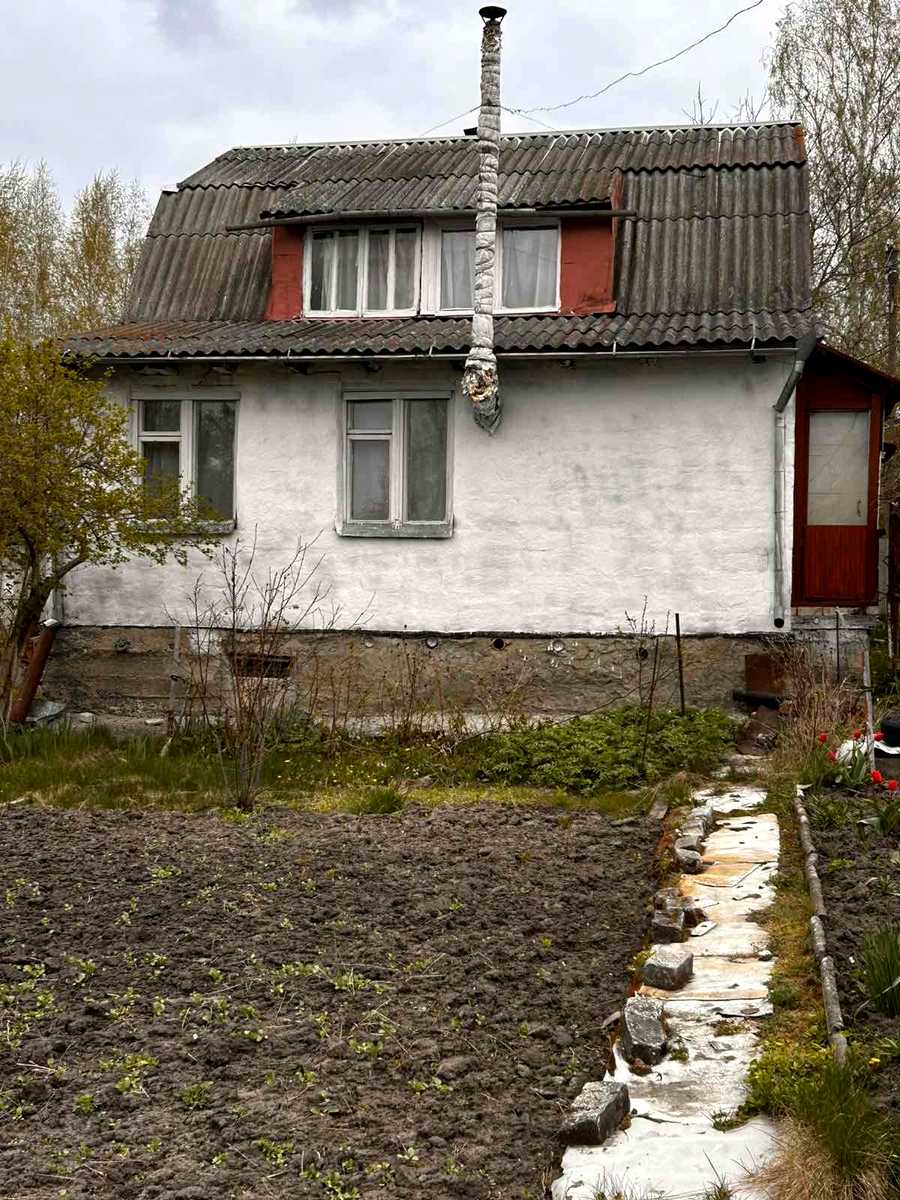 1864334666720877