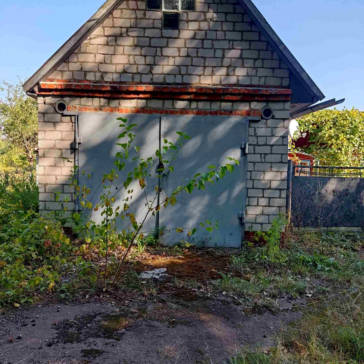 1864336452144293