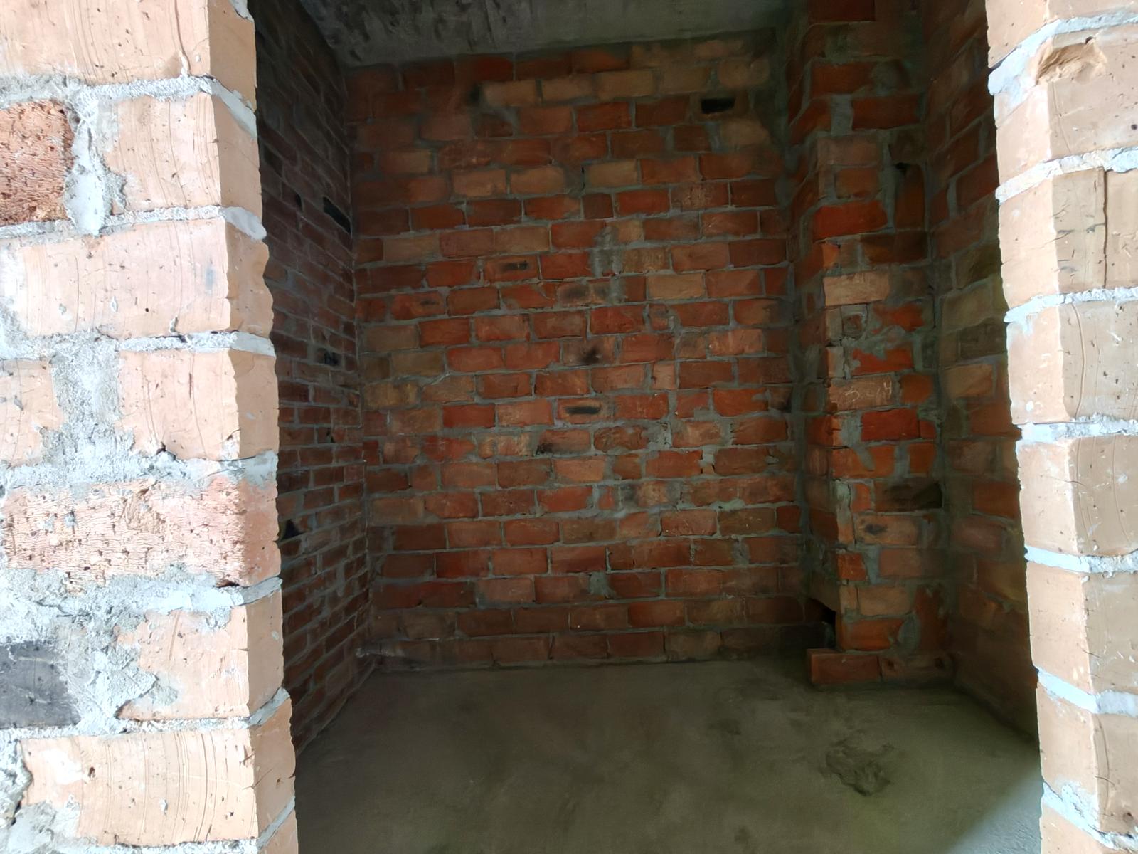 1864336731058351