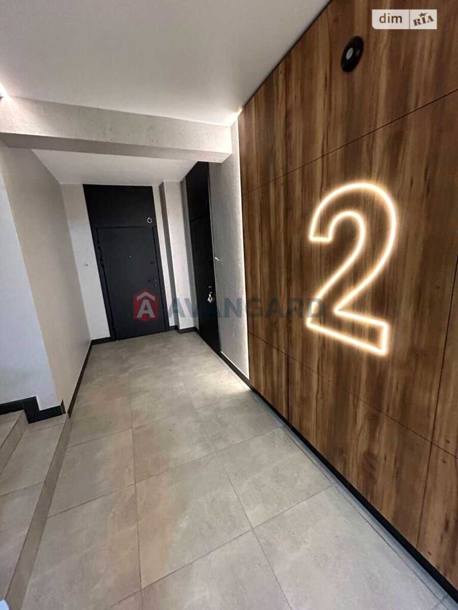 1864340112397355