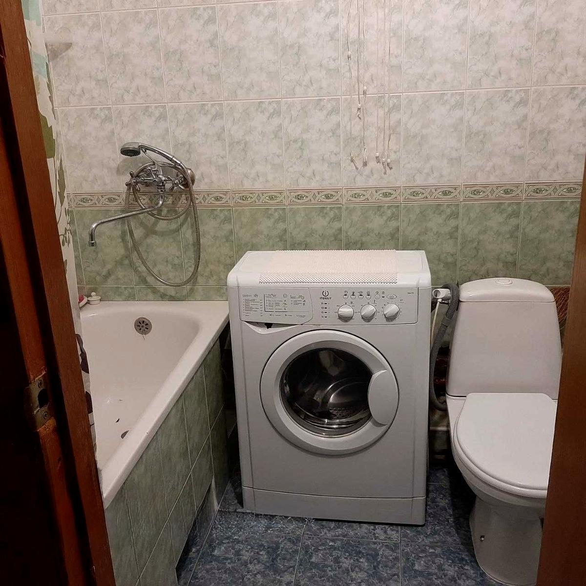 1864340347191521