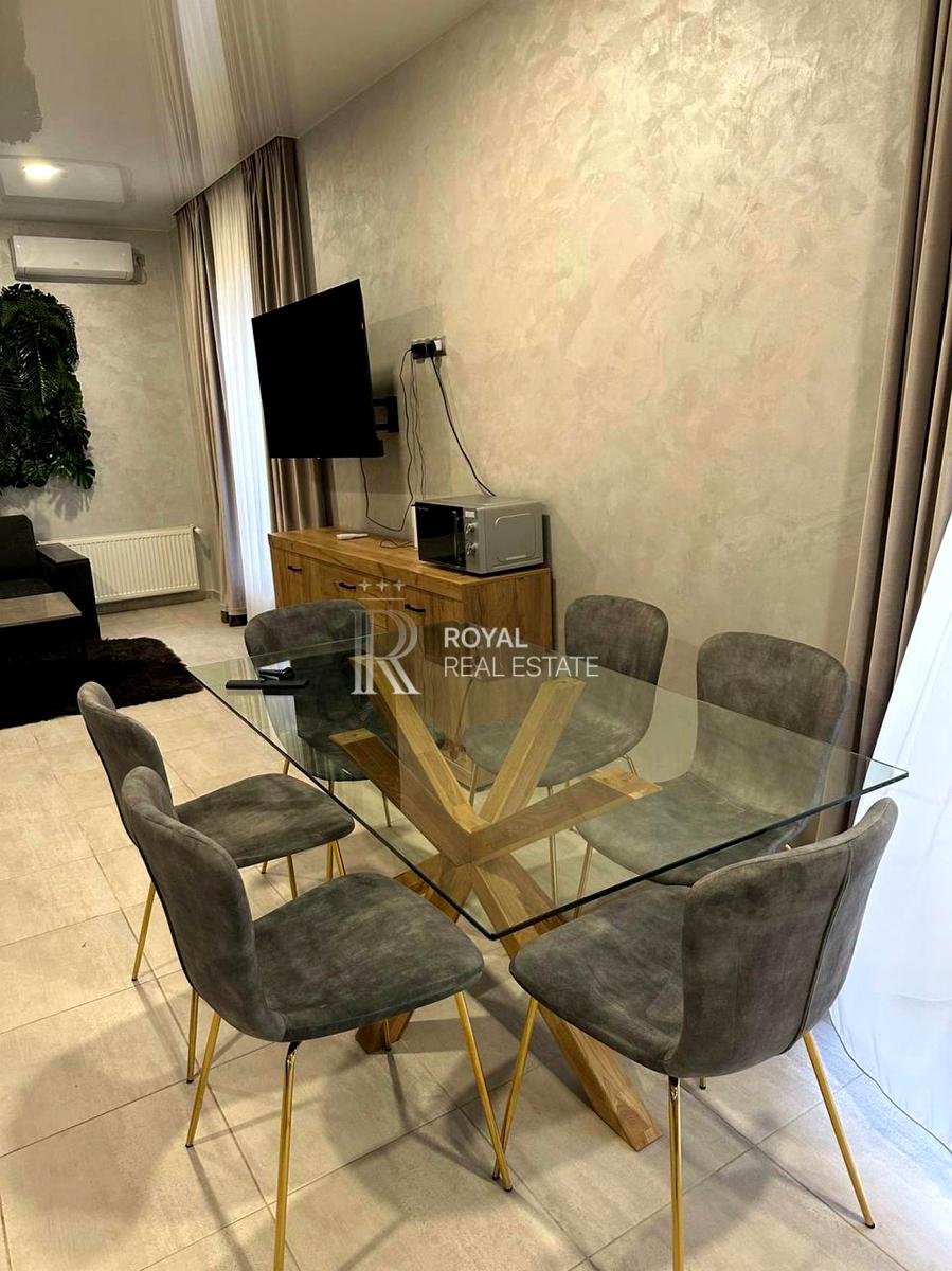 1864345591593926