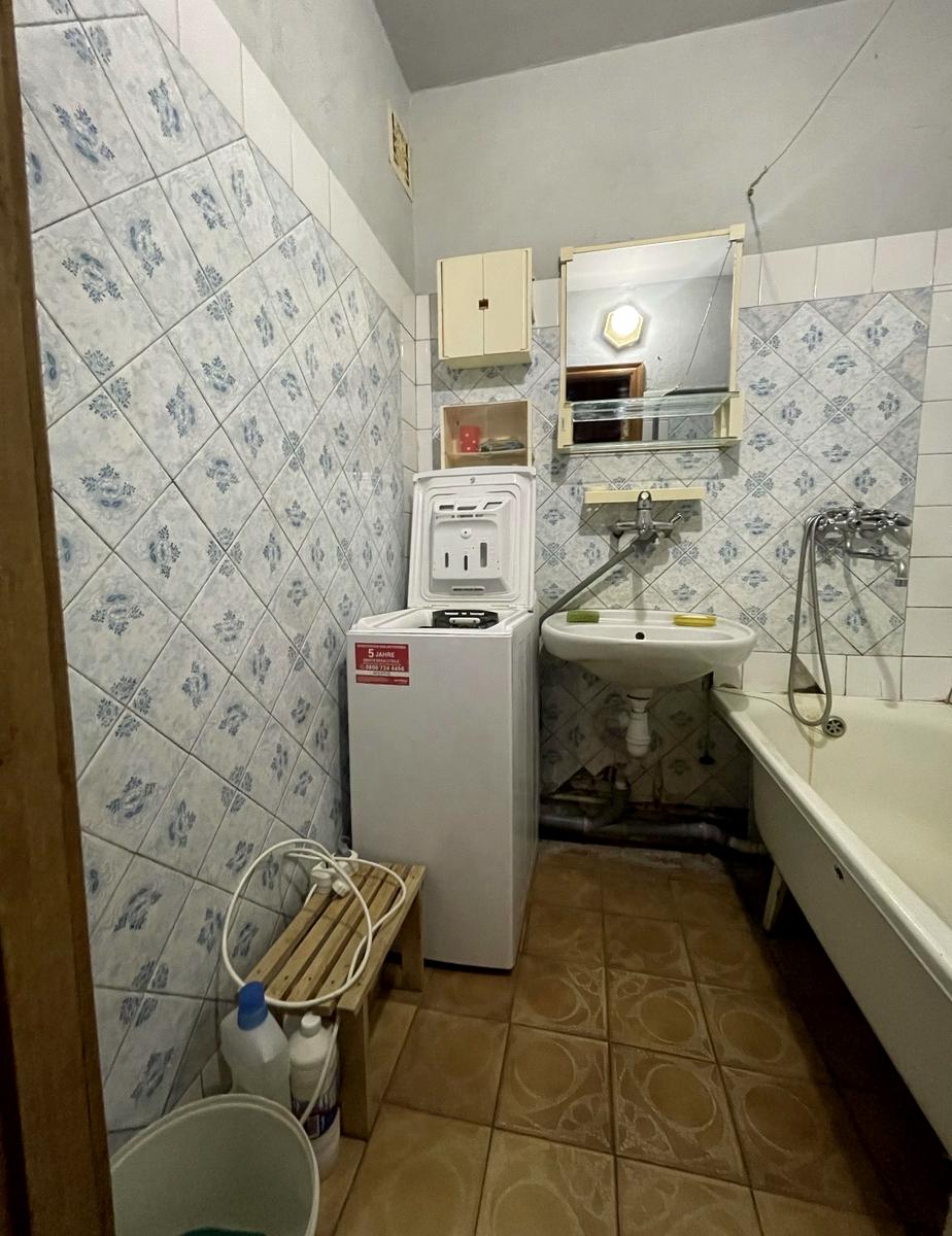 1864351483500166