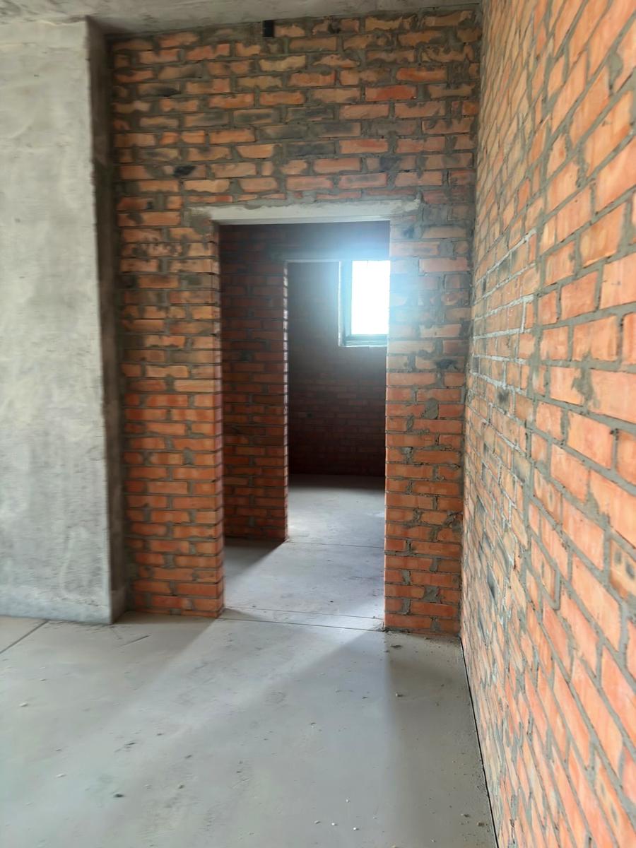 1864351984661466