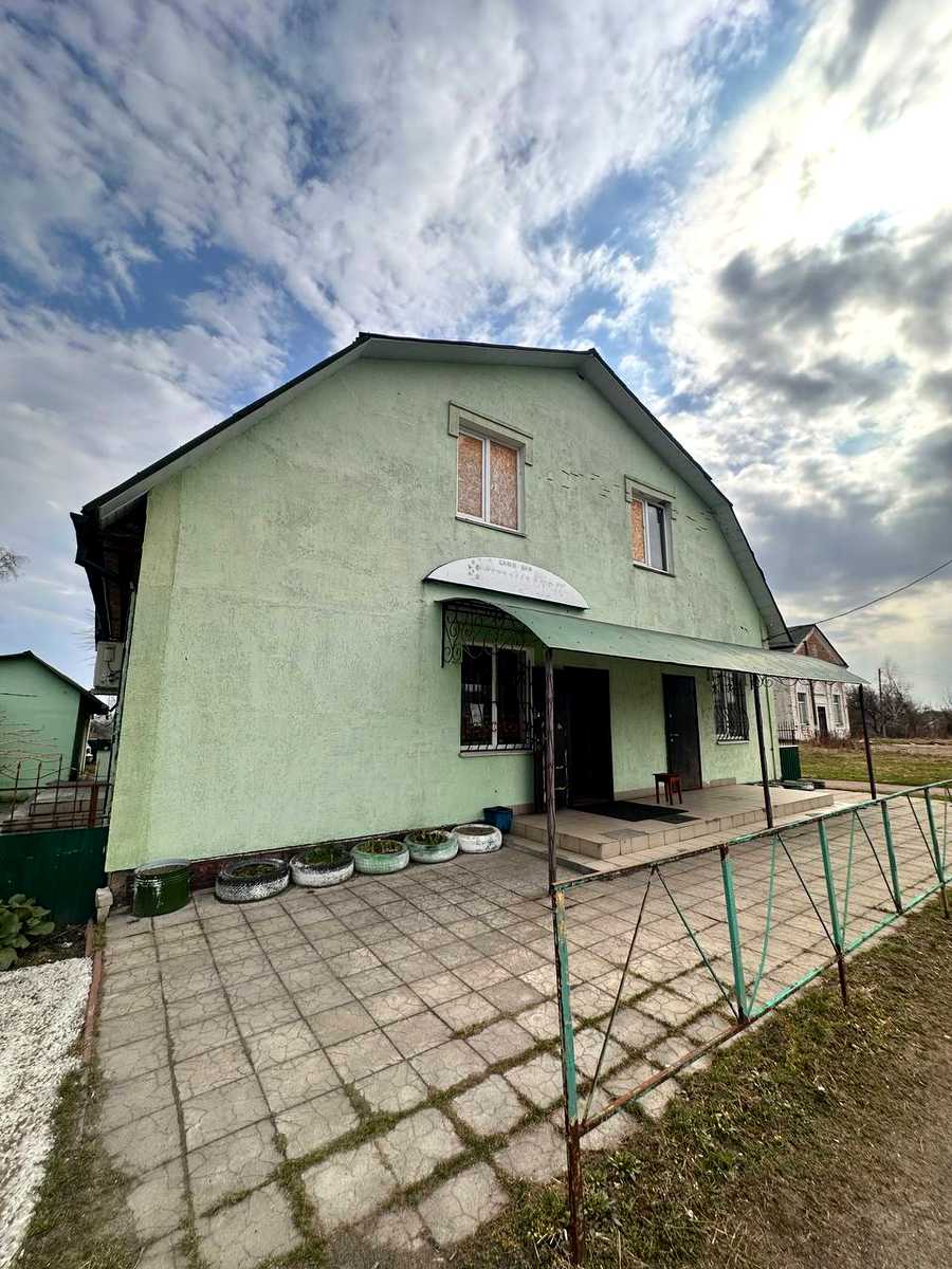 1864353306708595