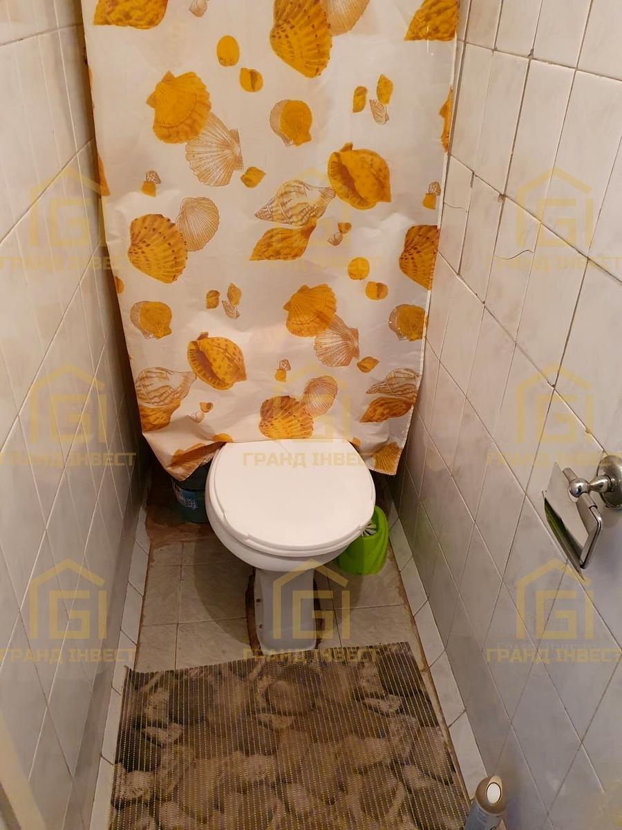 1864357457027071