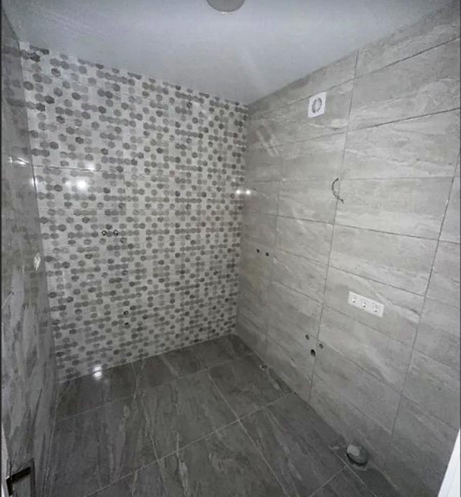 1864359968639608