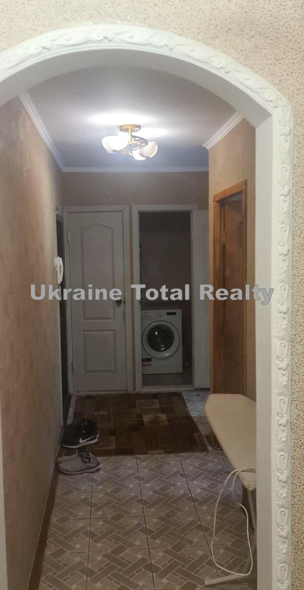 1864362396231350
