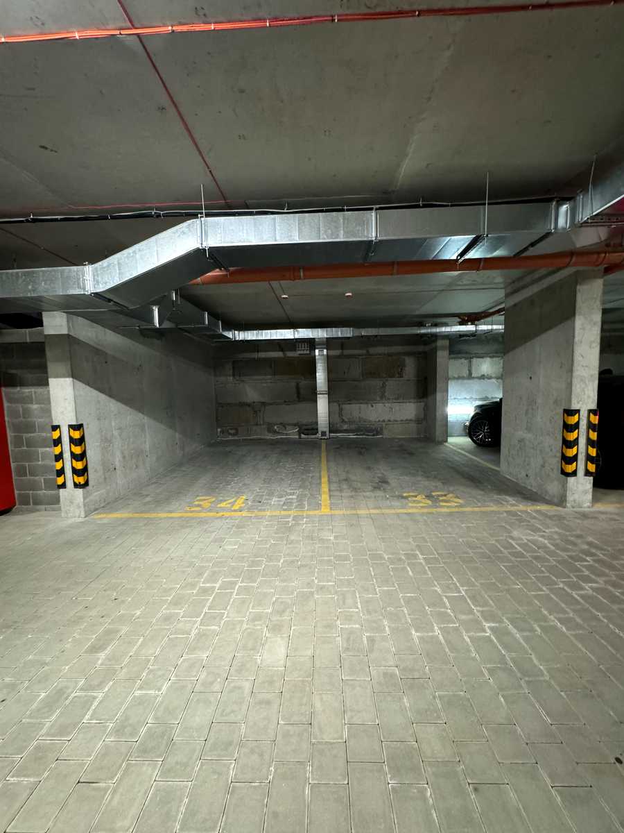 1864362579831022