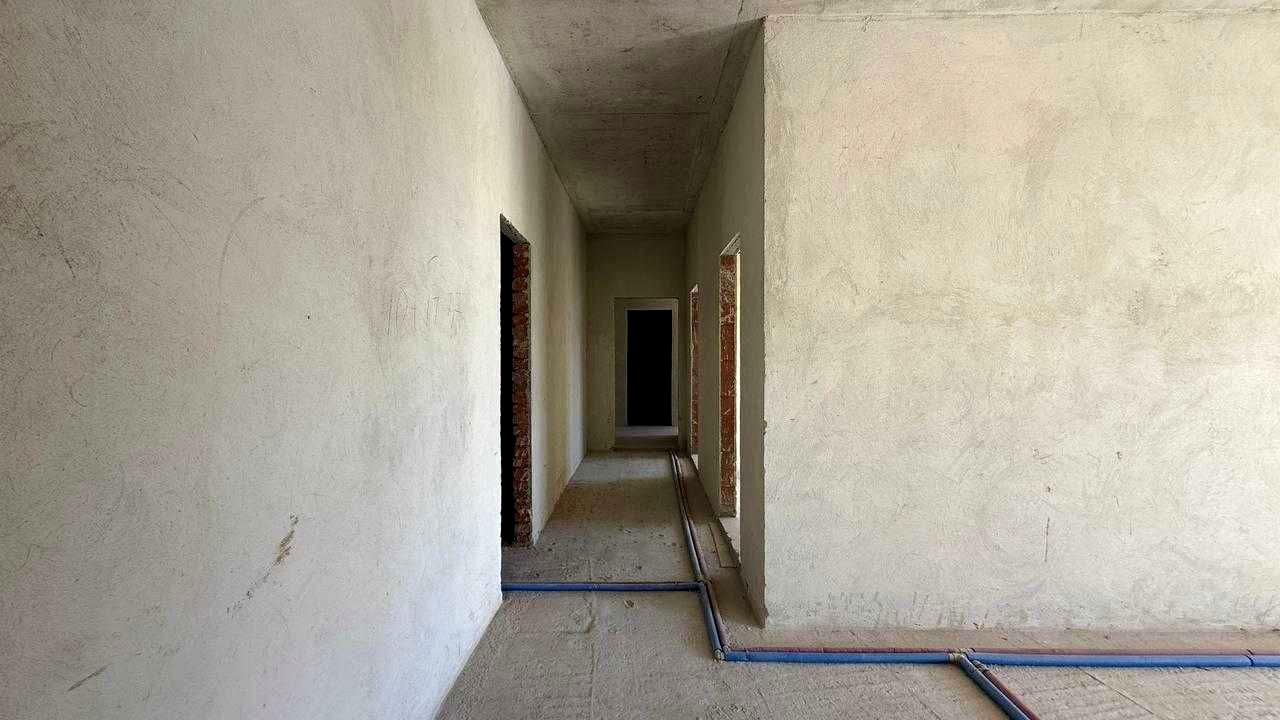 1864362784015809