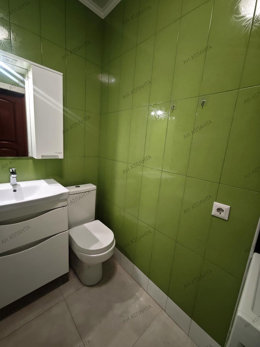 1864378318900668