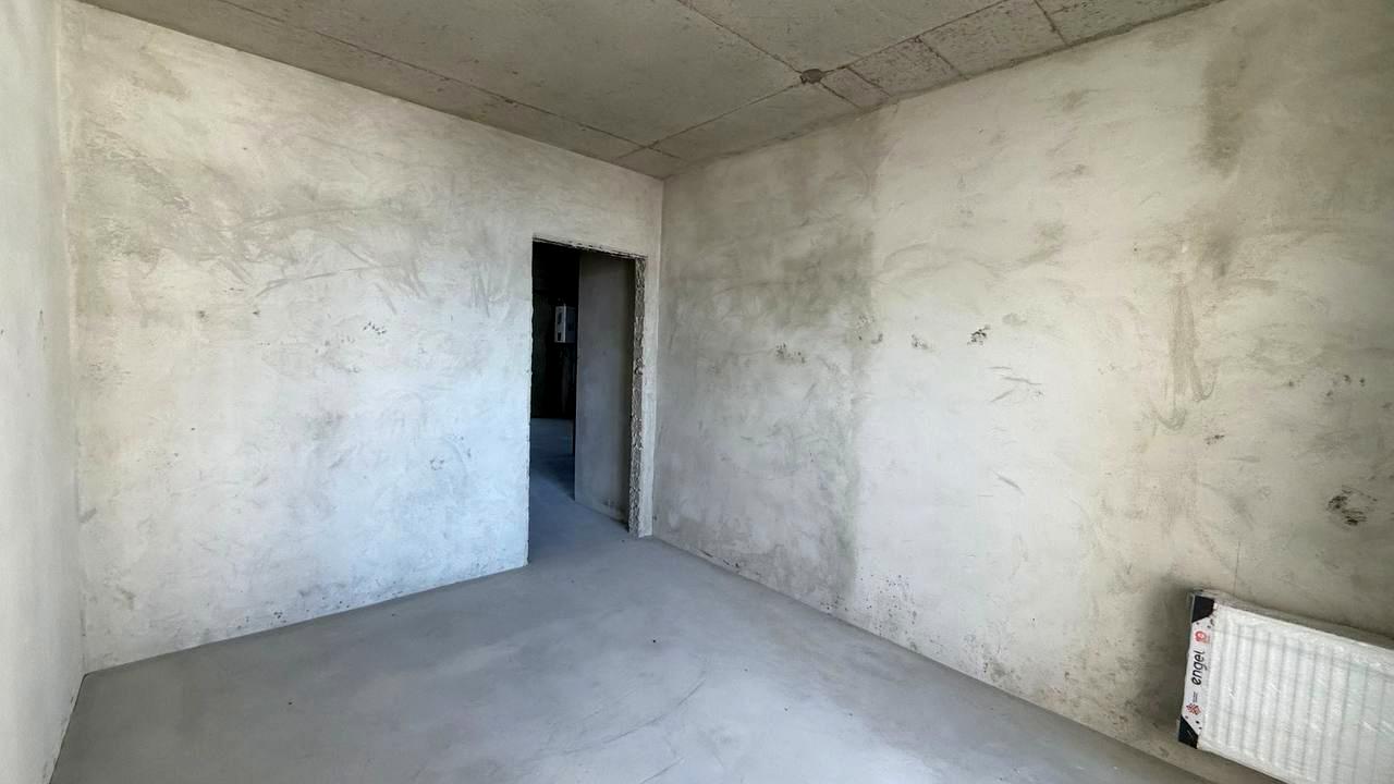1864422584056333