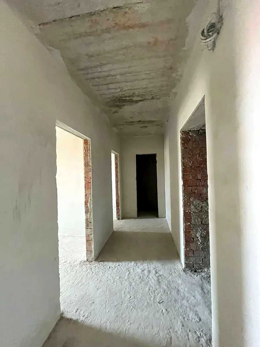 1864424701188416