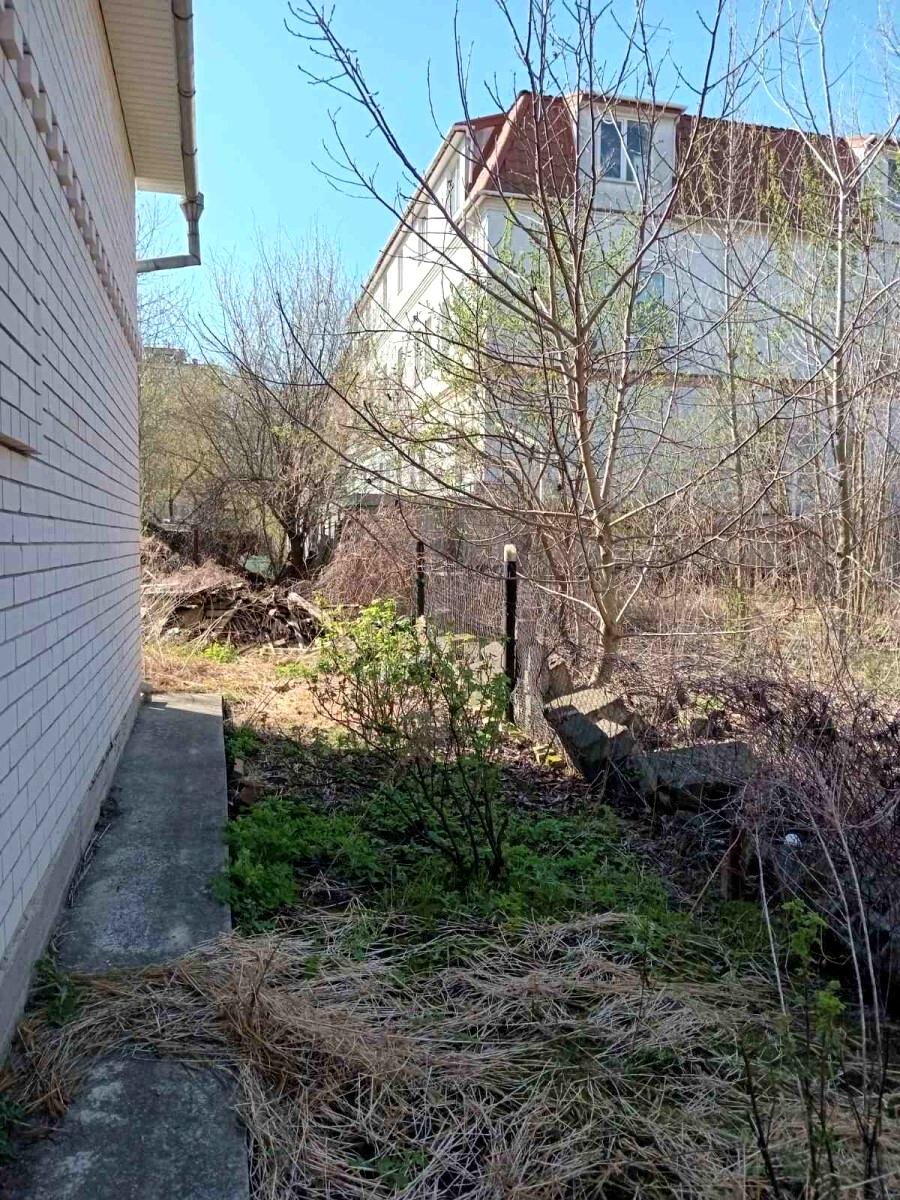 1864424871829052