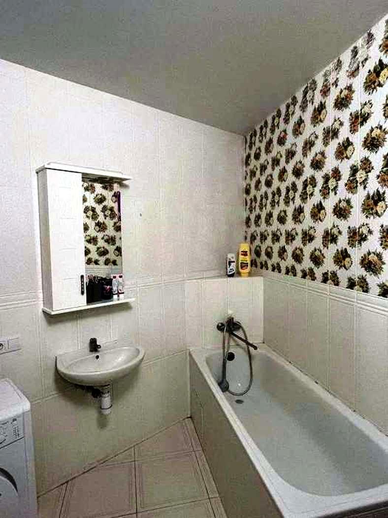 1864428776776663