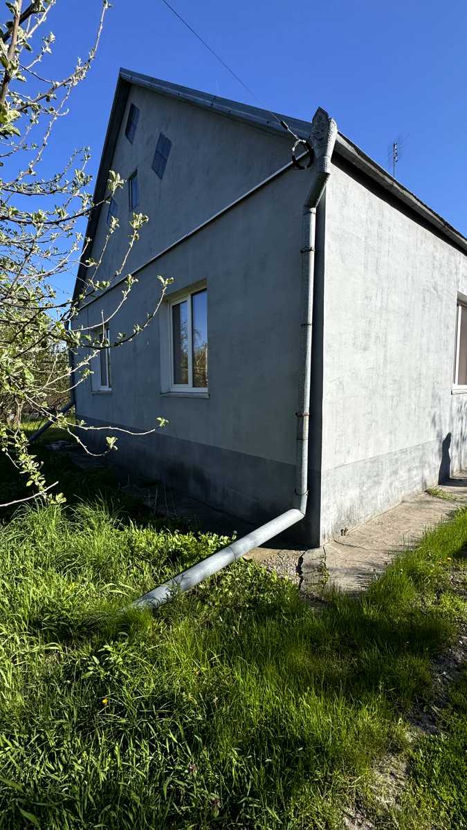 1864429295551387