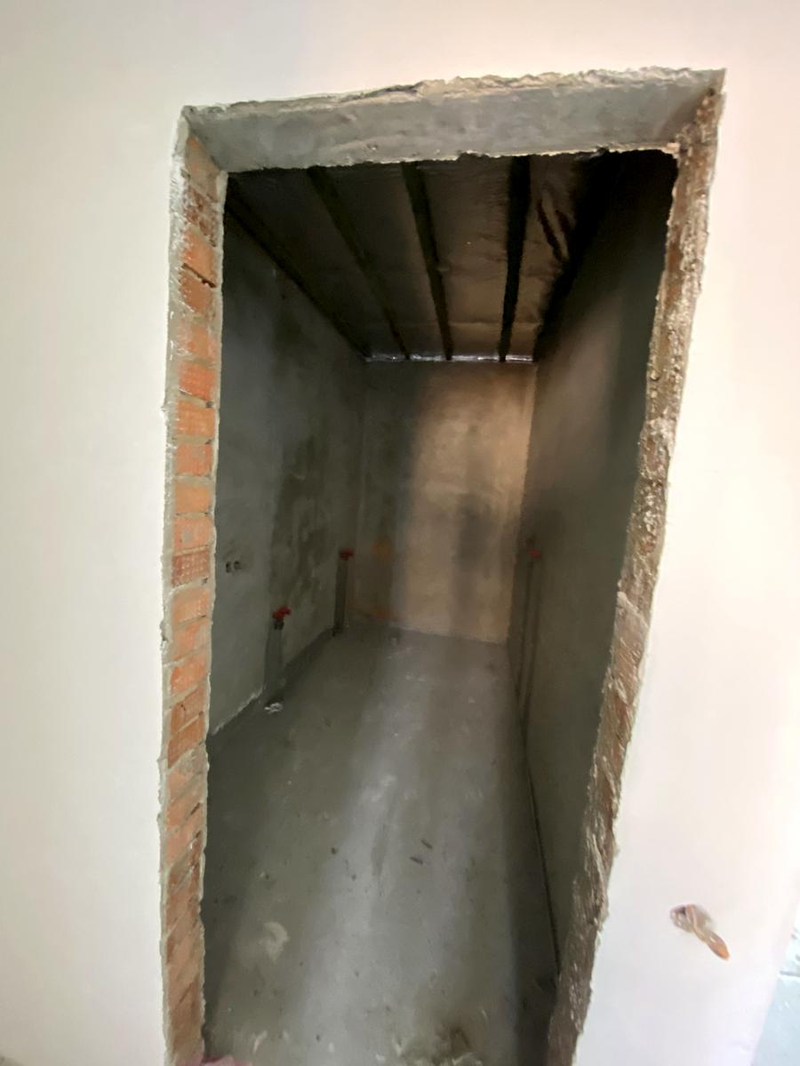 1864434182760389