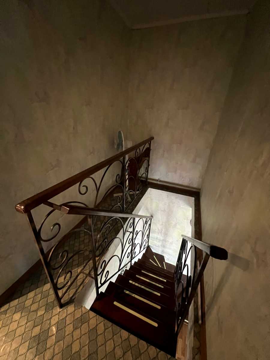 1864435834265430