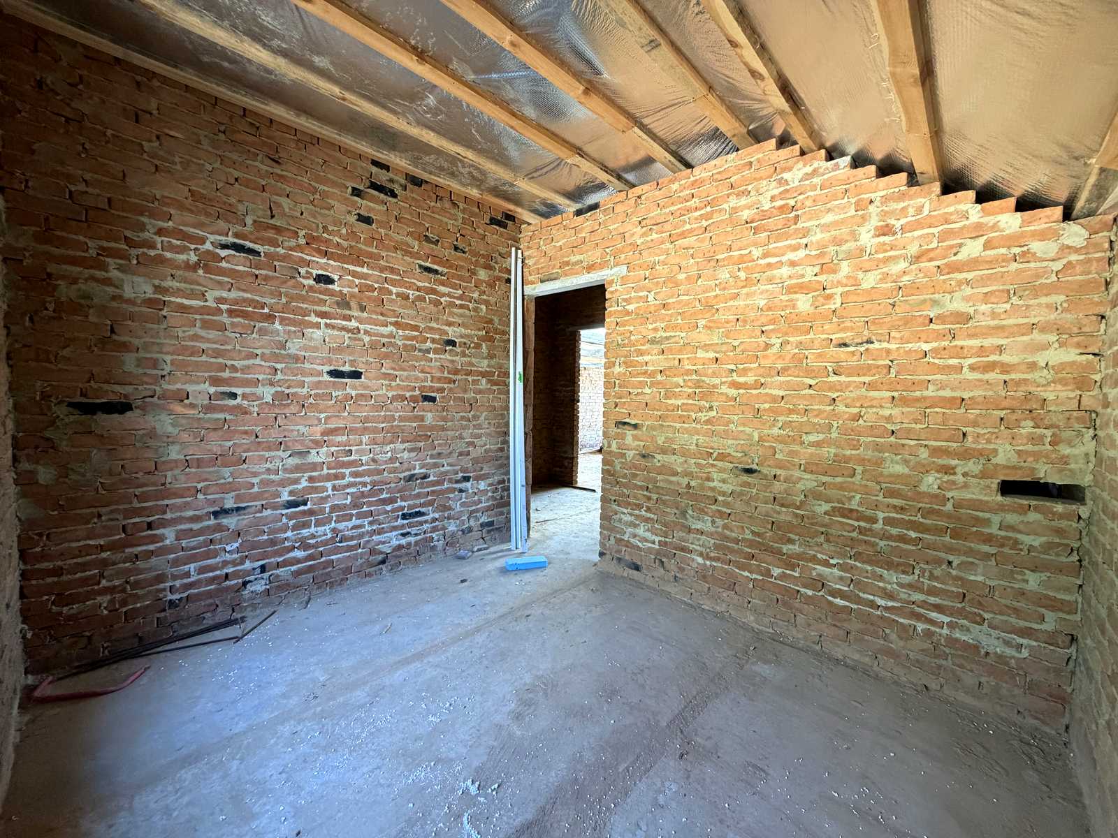 1864437243393099