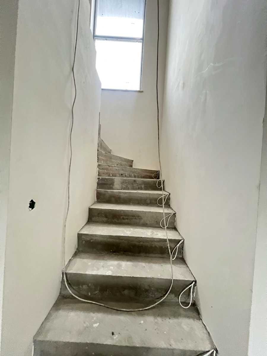 1864438544501431
