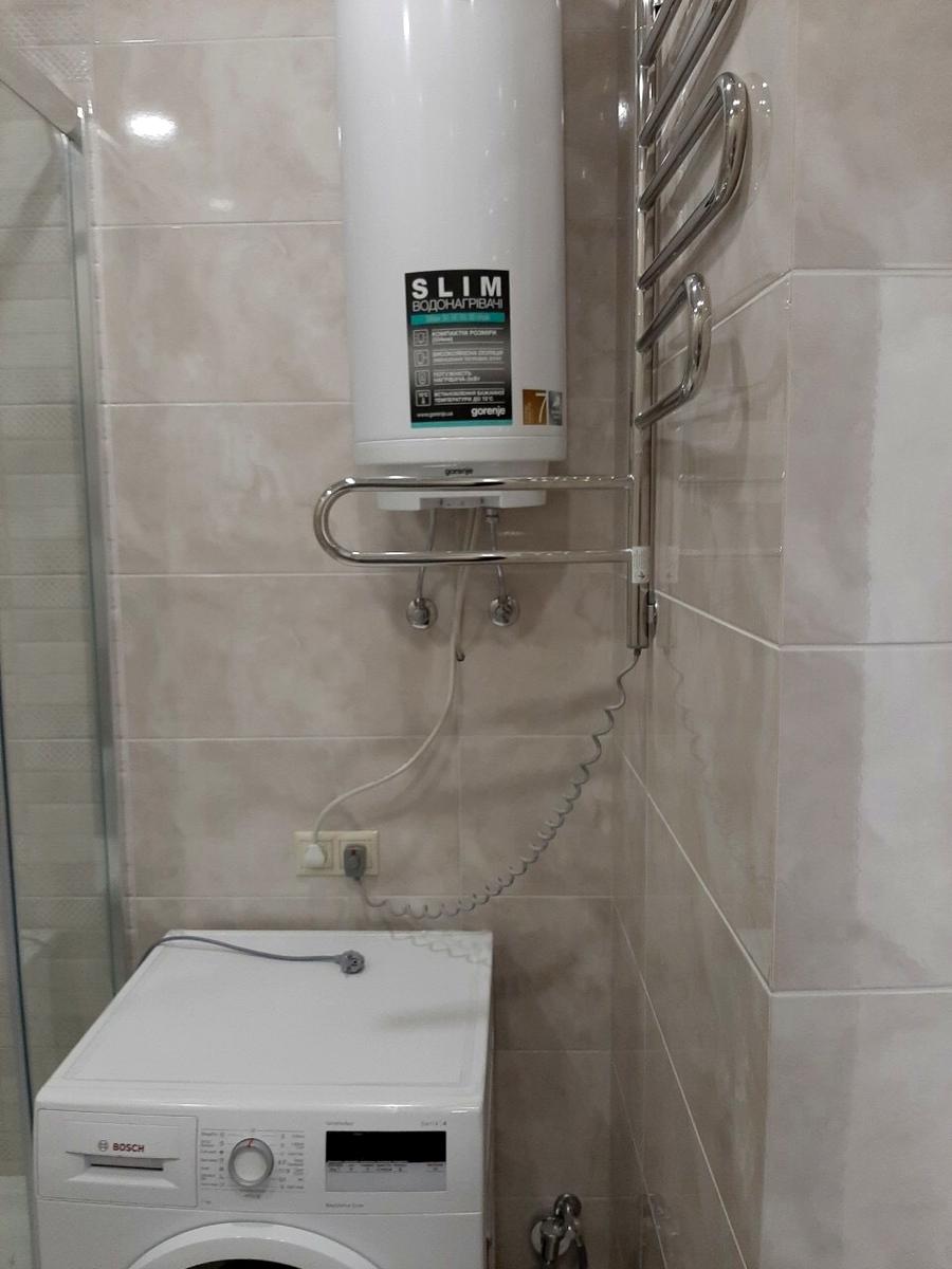 1864440379363696