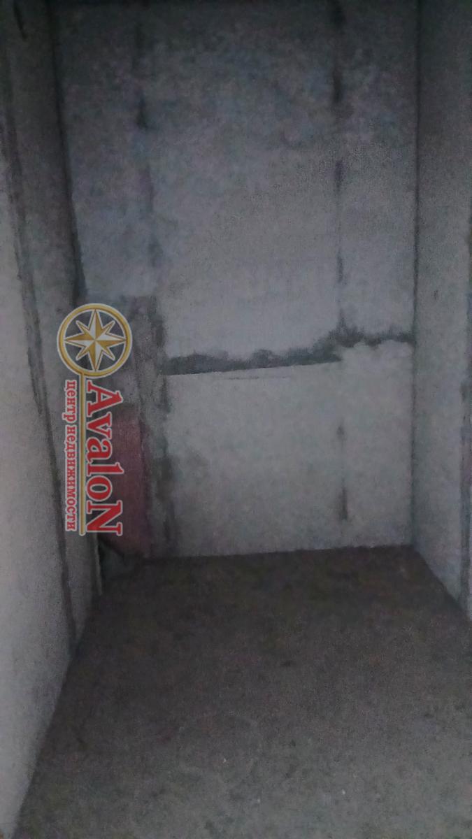 1864443121238287