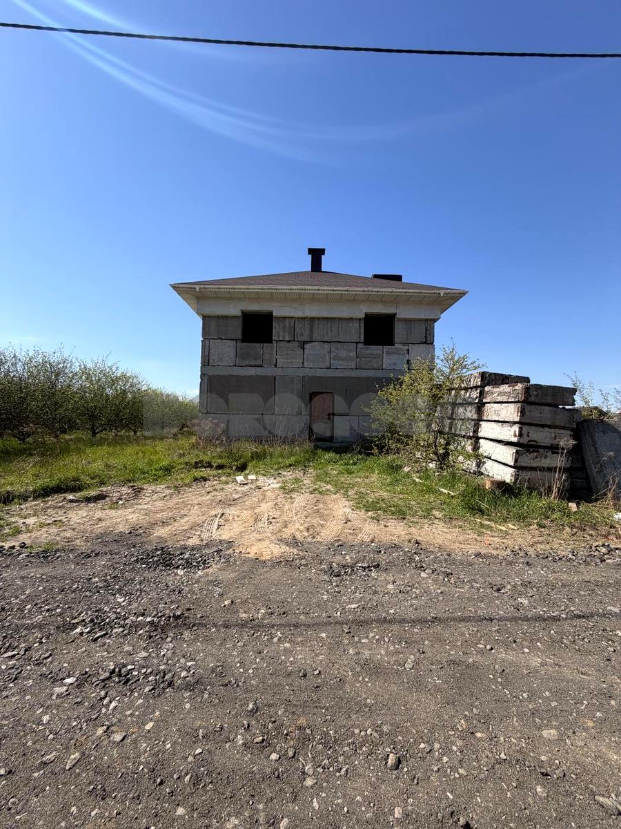 1864456285003704