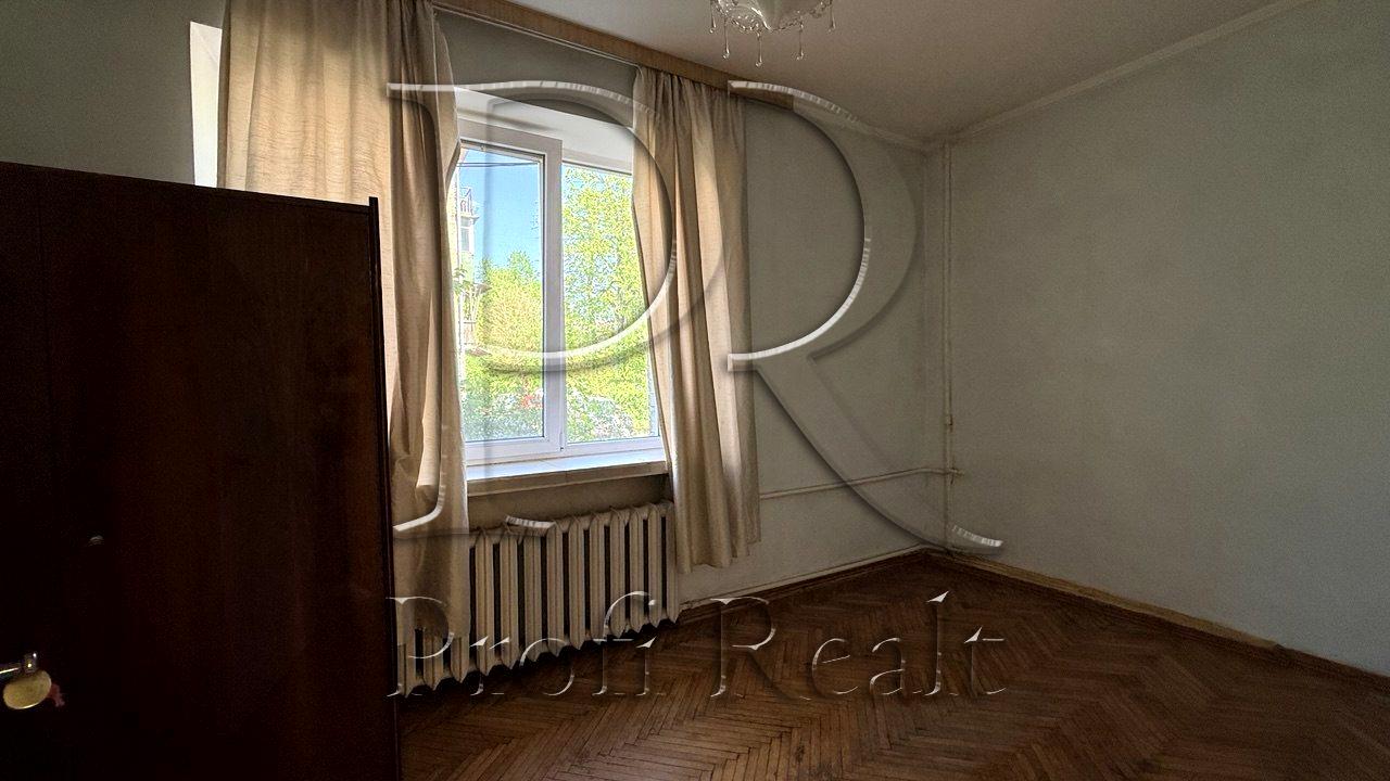 1864466658765367