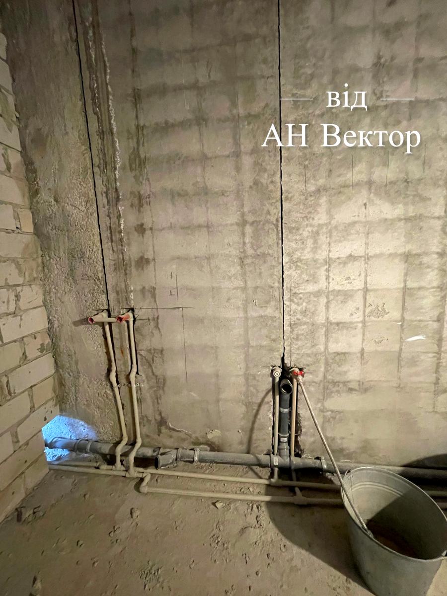 1864482358827620